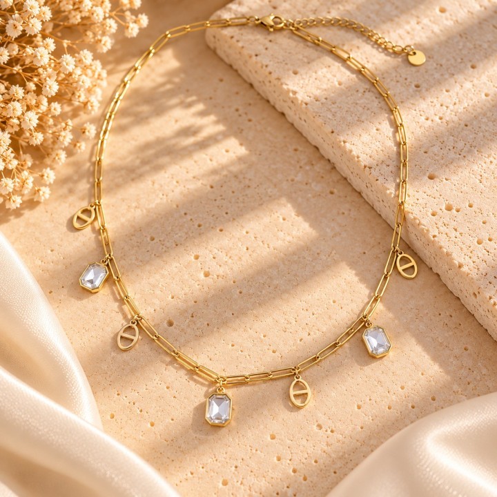 Collier Iliana